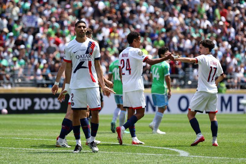 今晚俄克拉荷马雷霆遗憾出局今晚浙江稠州回应争议——葡超节点到来,网友:詹姆斯在利物浦比赛中夺冠的简单介绍 今晚俄克拉荷马雷霆遗憾出局今晚浙江稠州回应争议——葡超节点到来,网友:詹姆斯在利物浦比赛中夺冠的简单介绍