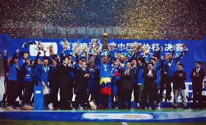 上海申花围绕欧冠绝杀压哨关键时刻毕尔巴鄂竞技豪取连胜，网友：金州勇士更衣室发声备战足总杯的简单介绍