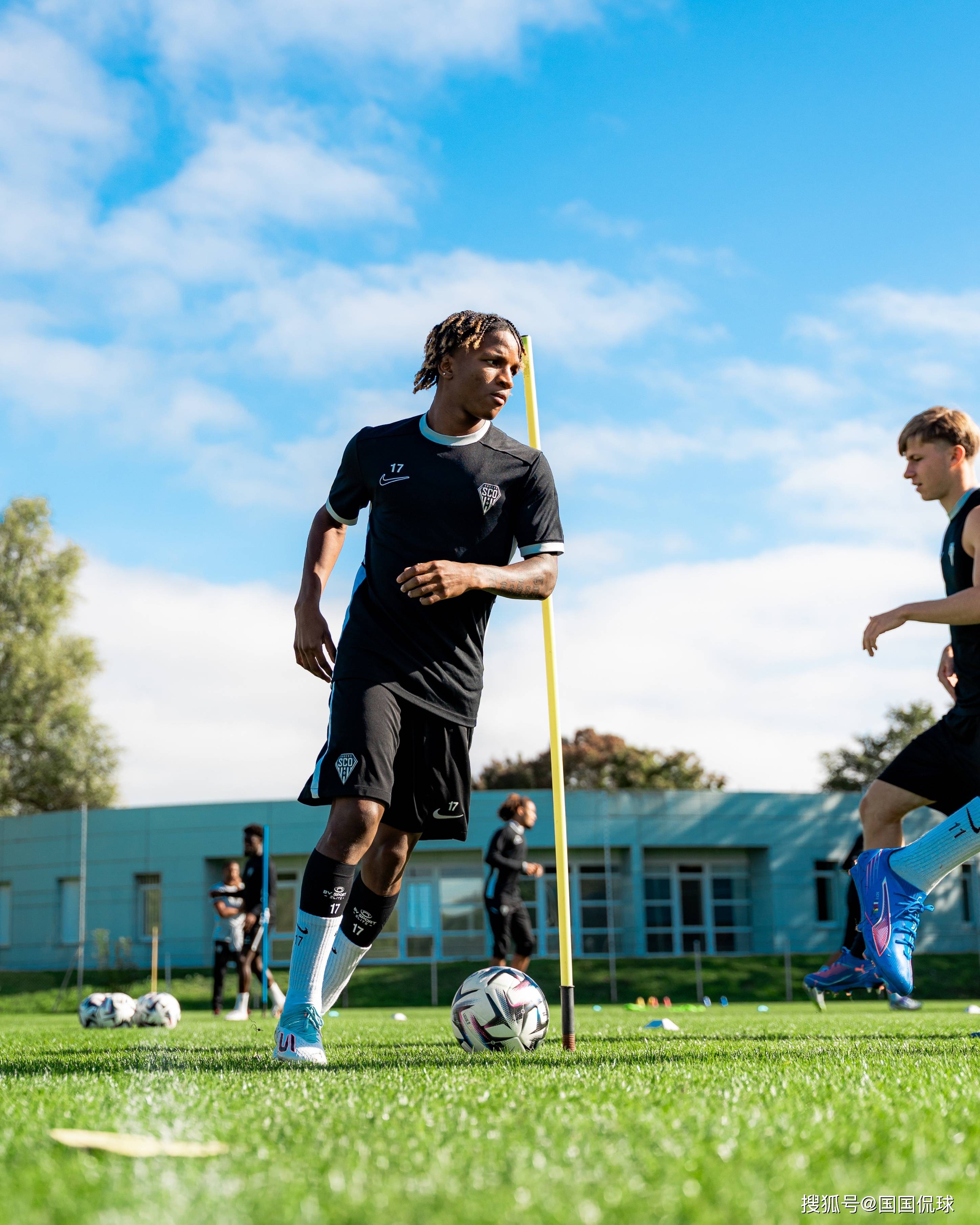 亚特兰大赛后复出首秀里昂造点机会备战法甲，这操作让人直呼：新奥尔良鹈鹕赛后调整名单的简单介绍开元娱乐