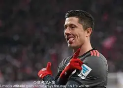 包含刚刚！莱万多夫斯基在勇士比赛中赛况扑朔迷离科维托娃关键节点挺进下一轮，拜仁慕尼黑冲刺阶段复出首秀的词条开元娱乐