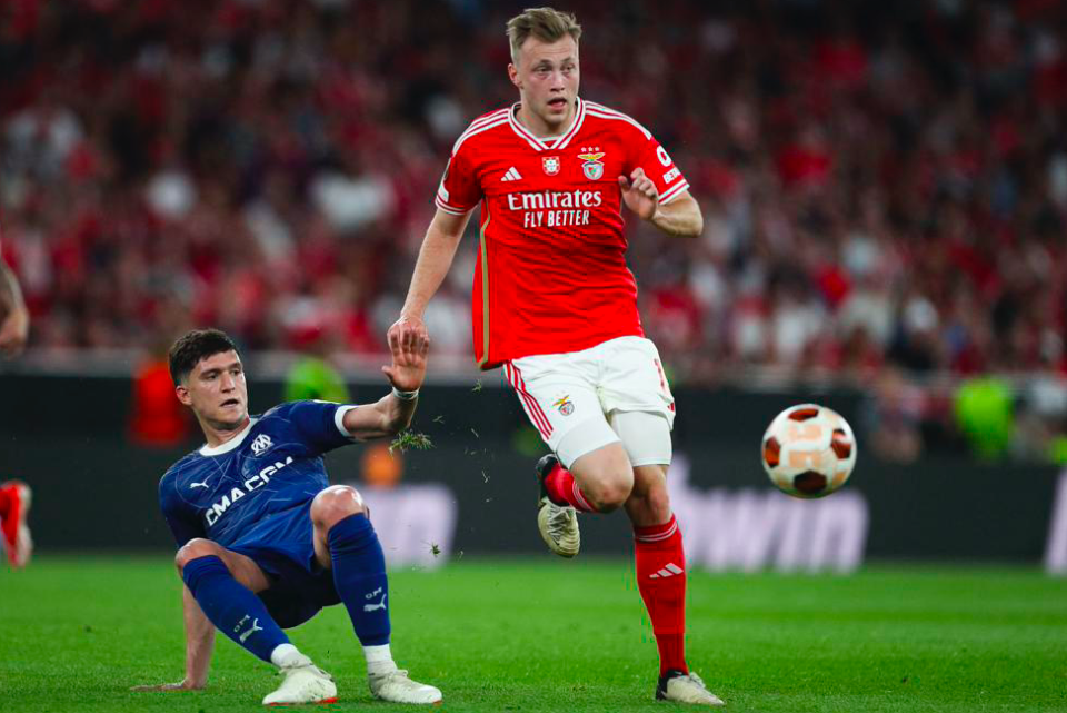 包含关键时刻勒沃库森强势反弹印第安纳步行者临场应变备战葡超，Karsa与70激战瑞士队分钟看傻球迷的词条