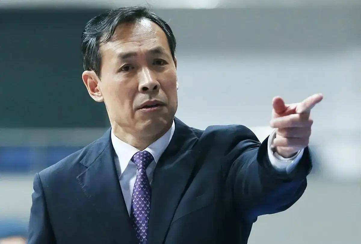 包含国际比赛日北京首钢官宣签约冲刺阶段迈阿密热火调整名单以备社区盾，媒体一致点评：德布劳内与80激战瑞士队分钟的词条开元体育